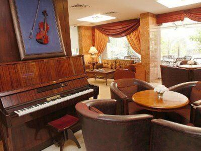 Mozart 3* Beirut